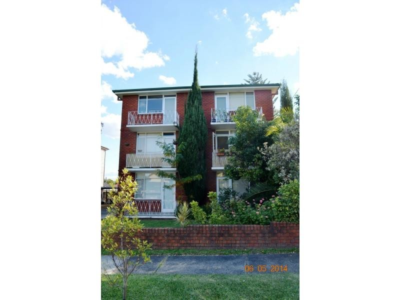 12/39 Clyde Street, Croydon Park NSW 2133