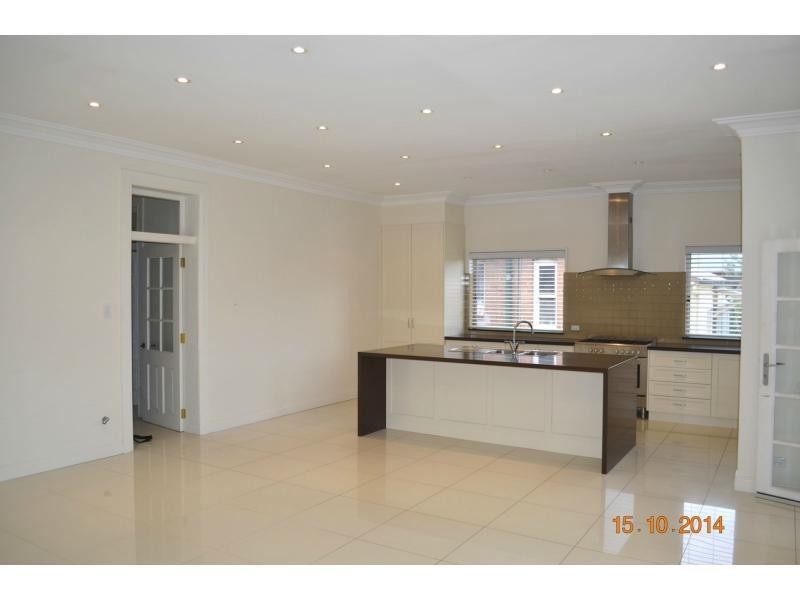 15 Queen Street, Ashfield NSW 2131