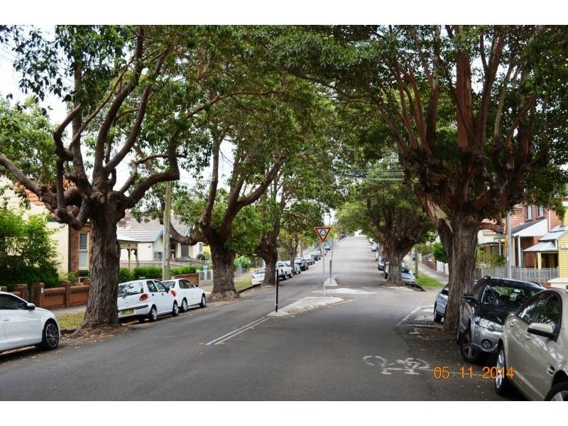 2/33 Park Avenue, Ashfield NSW 2131