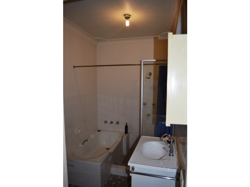 16A Tintern Rd, Ashfield NSW 2131