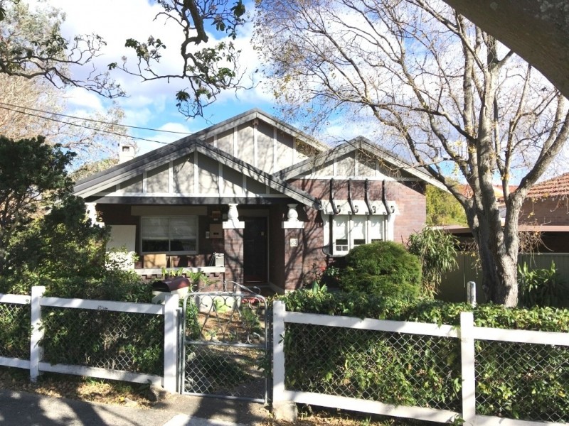 88 Roslyn St, Ashbury NSW 2193