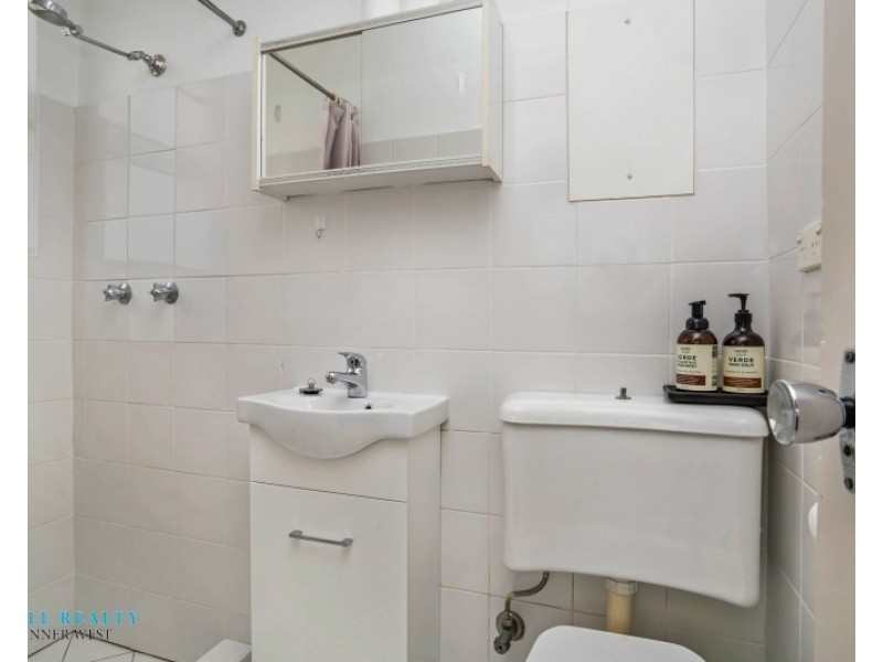 11/10 Avona Ave, Glebe NSW 2037