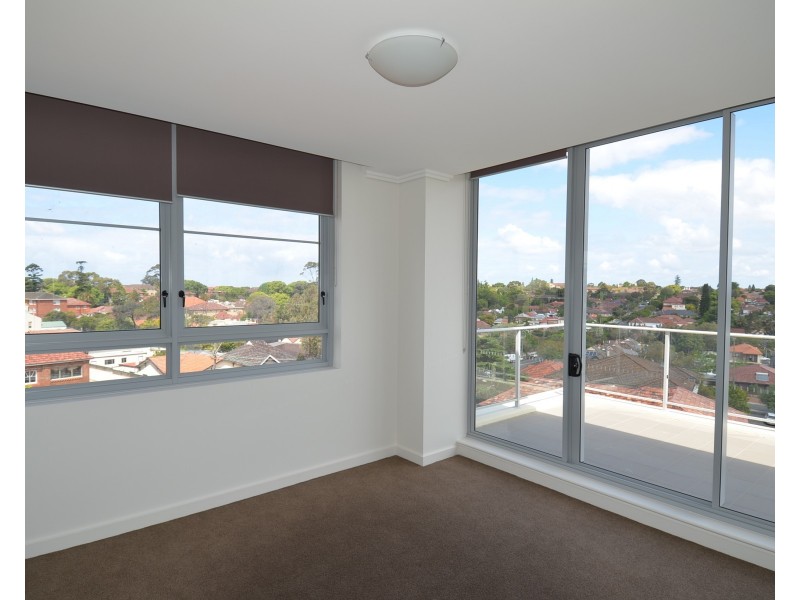 403/55 Norton St, Ashfield NSW 2131