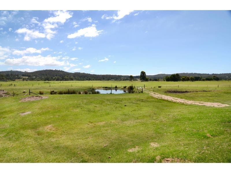 41 Northview Drive, South Pambula NSW 2549