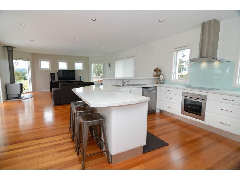 14 Trumpeter Avenue, Eden NSW 2551