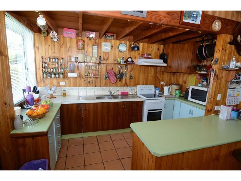 148 Jim McMahon Drive, Kiah NSW 2551