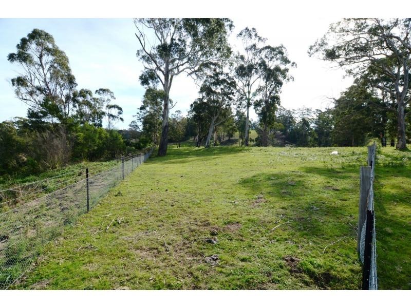 148 Jim McMahon Drive, Kiah NSW 2551