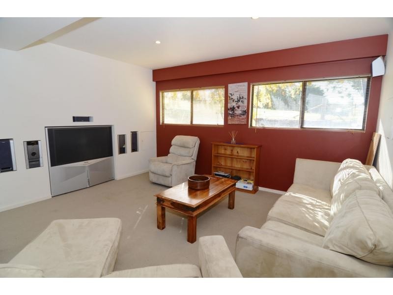 31 Princes Highway, Eden NSW 2551