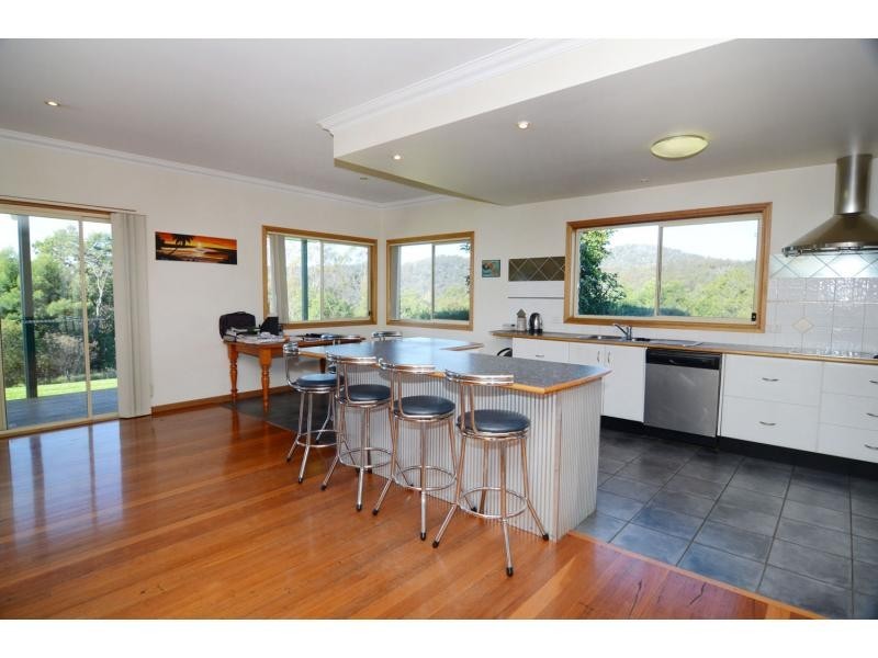 972 Back Creek Road, Lochiel NSW 2549