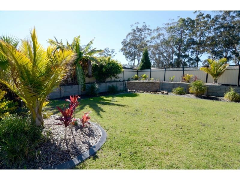 9 Albacore Crescent, Eden NSW 2551