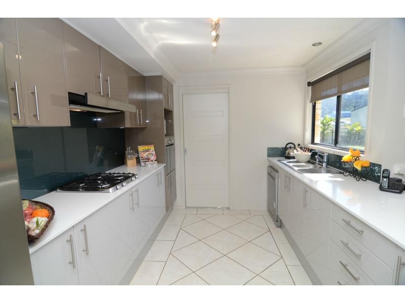 9 Albacore Crescent, Eden NSW 2551