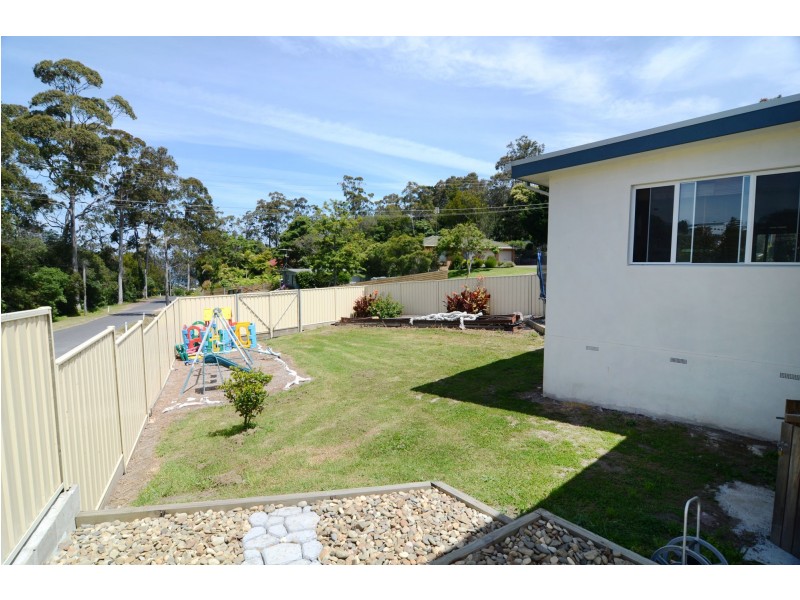 37 Flinders Street, Eden NSW 2551