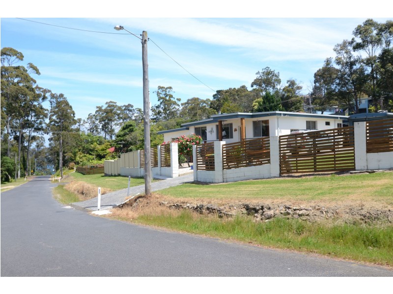 37 Flinders Street, Eden NSW 2551