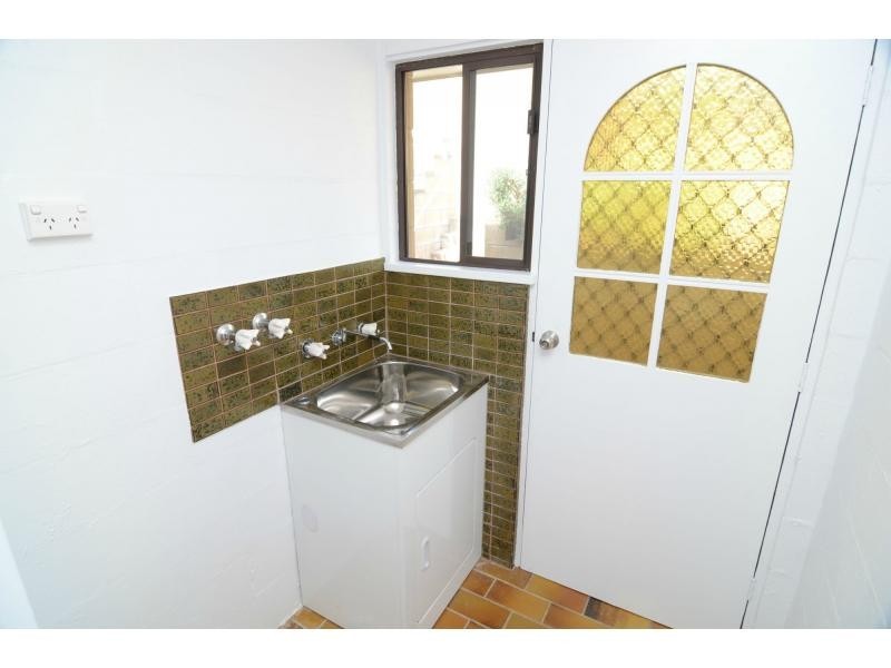Duplex 1/13 Maling Street, Eden NSW 2551