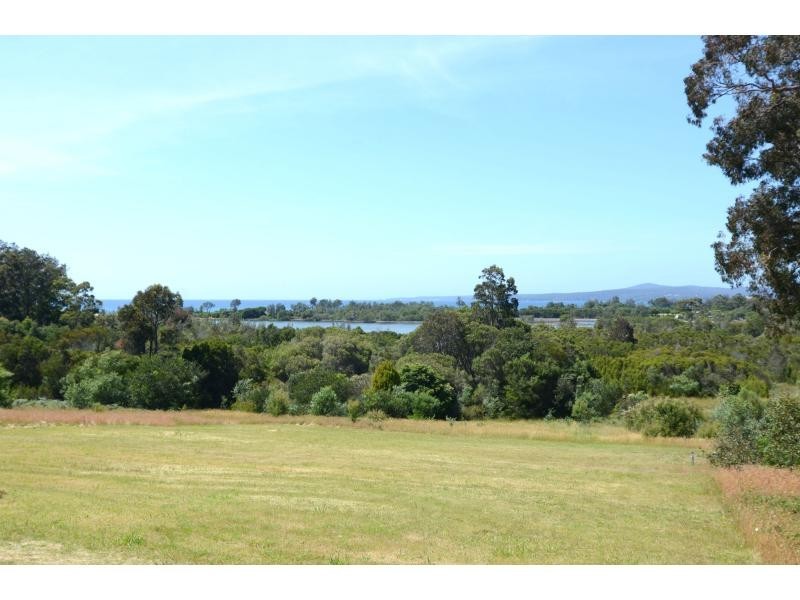 L108 Kingfisher Circuit, Eden NSW 2551