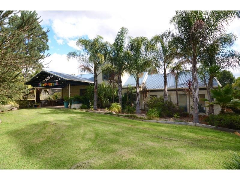 36 Walsh Close, Wolumla NSW 2550