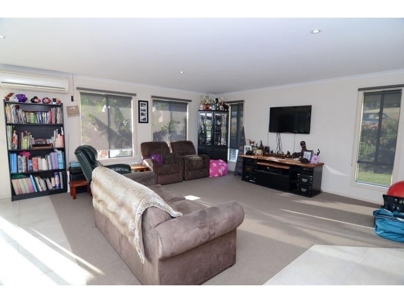 2 Marlin Avenue, Eden NSW 2551