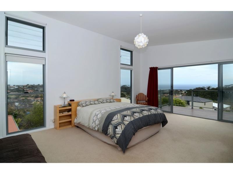 3 Emily Lane, Tura Beach NSW 2548