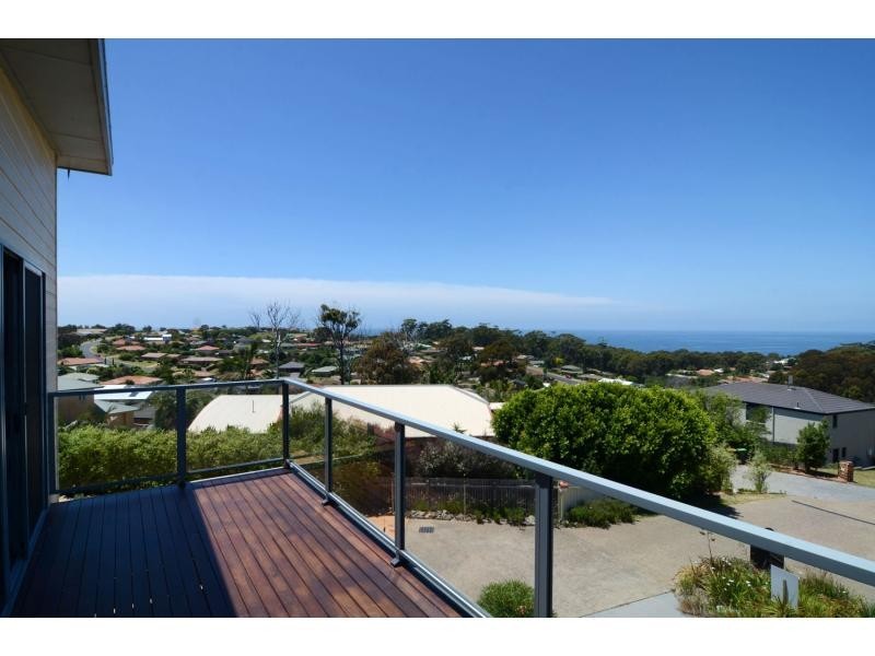3 Emily Lane, Tura Beach NSW 2548