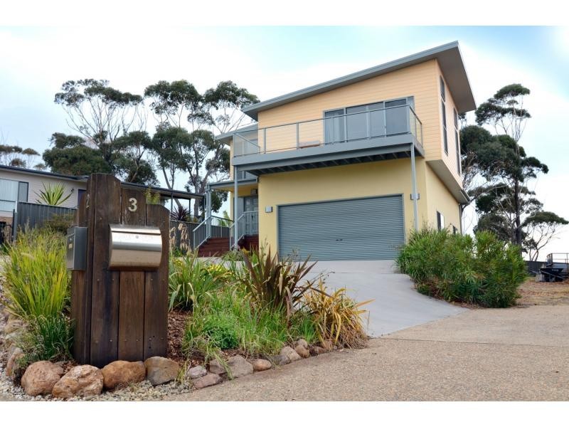 3 Emily Lane, Tura Beach NSW 2548