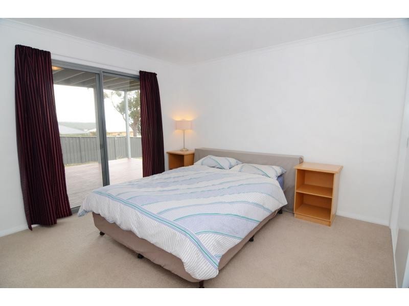 3 Emily Lane, Tura Beach NSW 2548