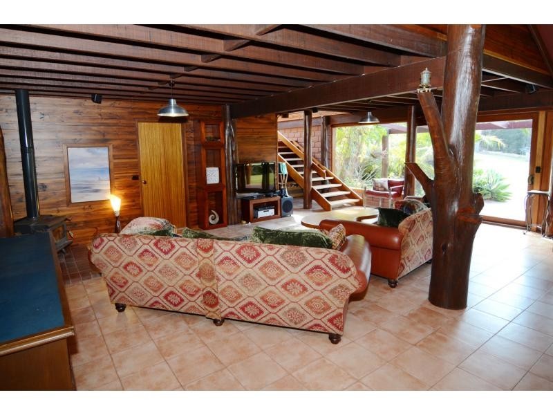 133 Oaklands Lane, Pambula NSW 2549
