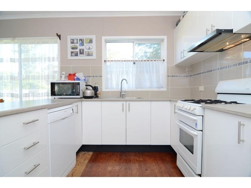 2 Linton Street, Eden NSW 2551