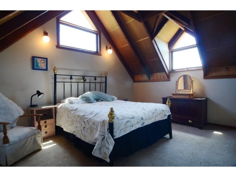 18 Northview Drive, South Pambula NSW 2549