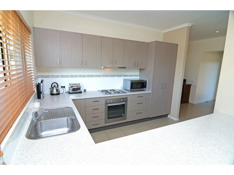9 Wave Street, Eden NSW 2551