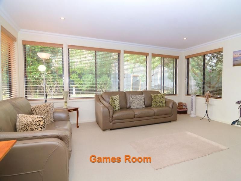 10 Kingfisher Circuit, Eden NSW 2551