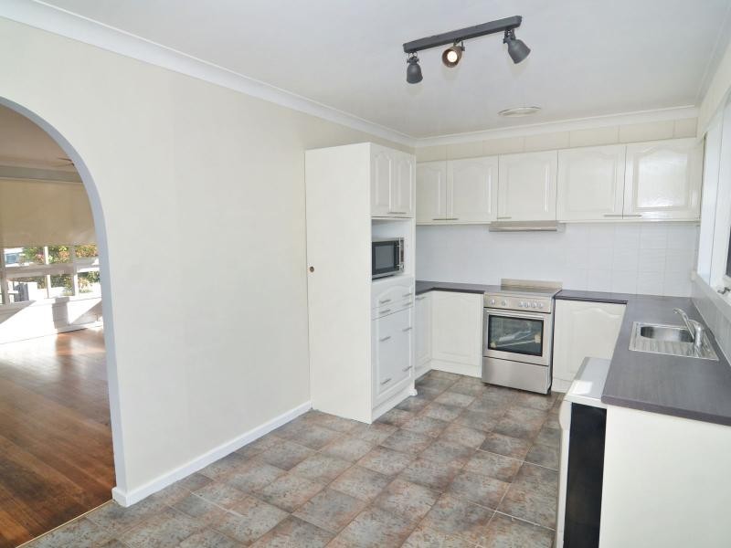 64 Princes Highway, Eden NSW 2551