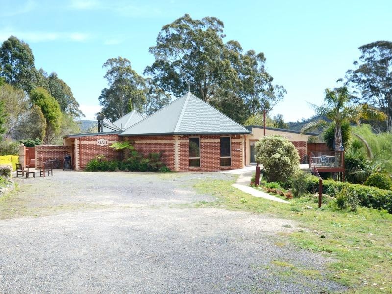 16 Eurack Court, Kiah NSW 2551