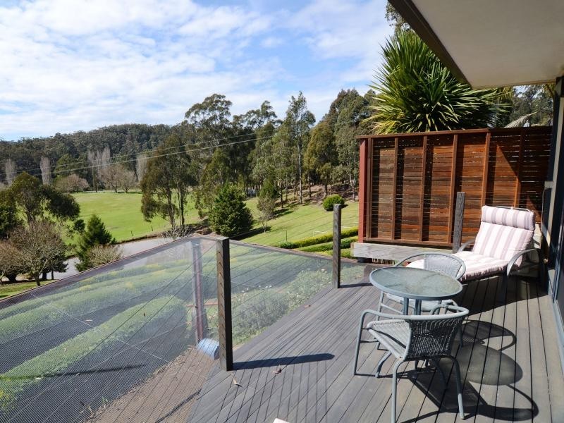 16 Eurack Court, Kiah NSW 2551