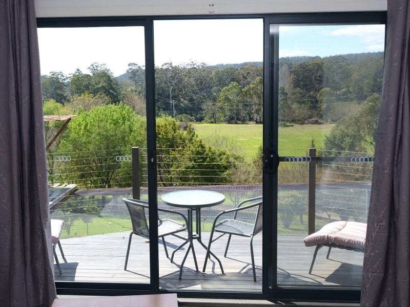 16 Eurack Court, Kiah NSW 2551