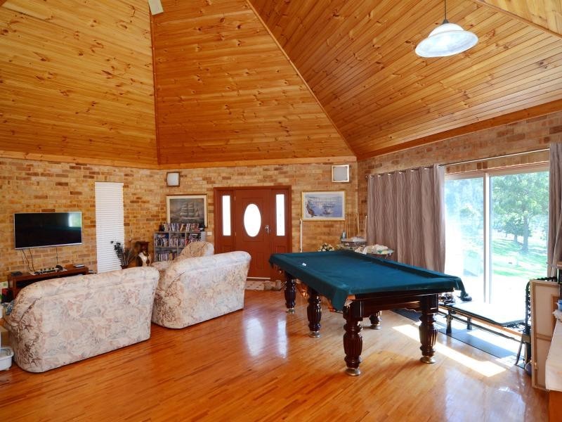 16 Eurack Court, Kiah NSW 2551