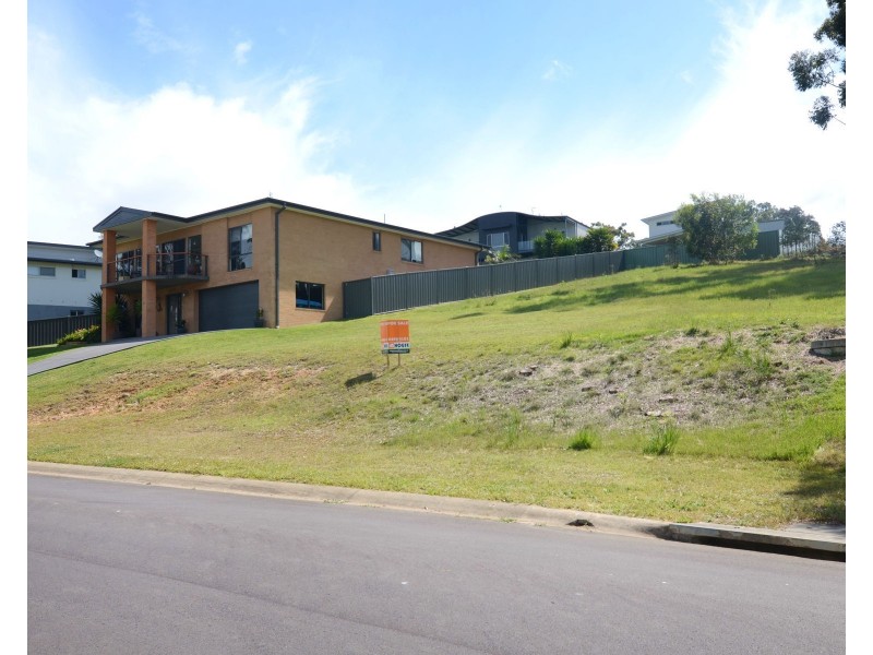 38 Kingfisher Circuit, Eden NSW 2551