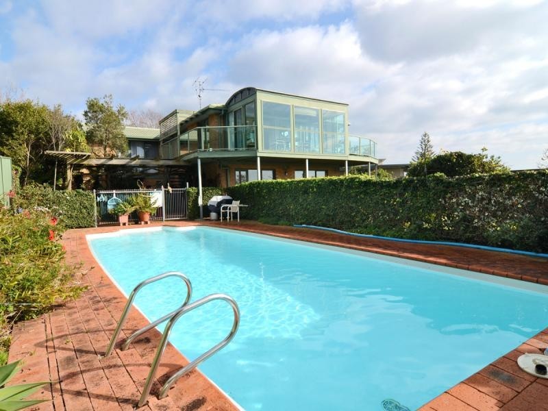 16 Yule Street, Eden NSW 2551