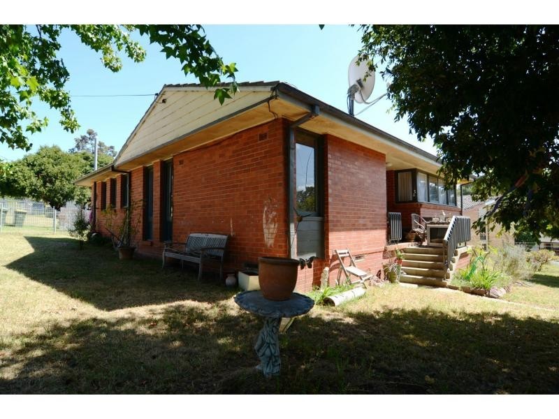 16 Cook Drive, Eden NSW 2551