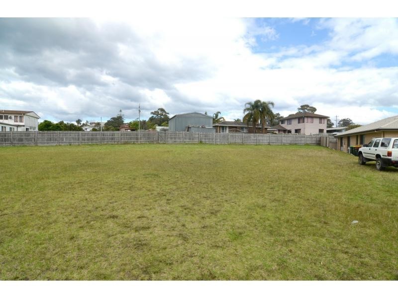 21 Dolphin Crescent, Eden NSW 2551