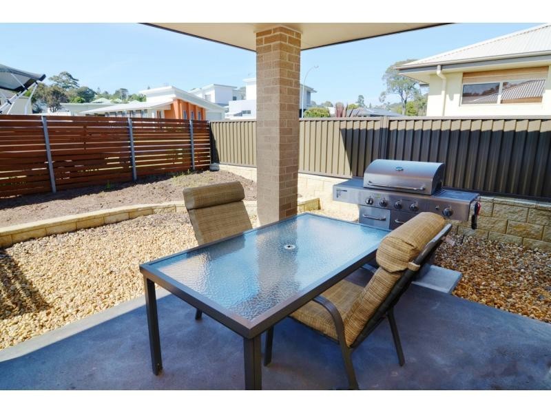 9 Wave Street, Eden NSW 2551