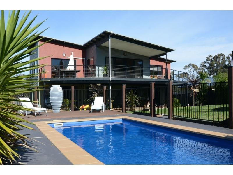 14 Kingfisher Circuit, Eden NSW 2551