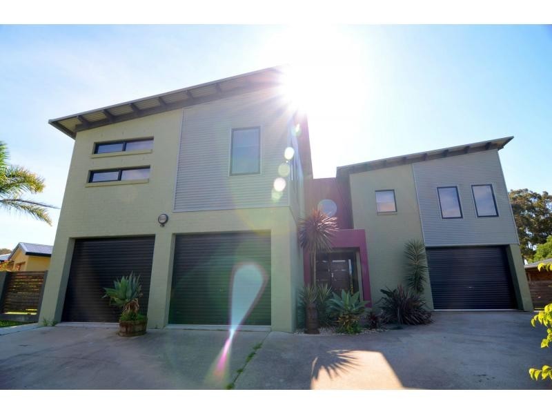 14 Kingfisher Circuit, Eden NSW 2551