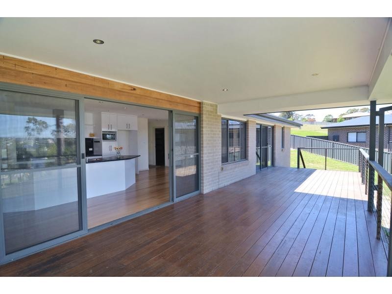 8 Trumpeter Avenue, Eden NSW 2551