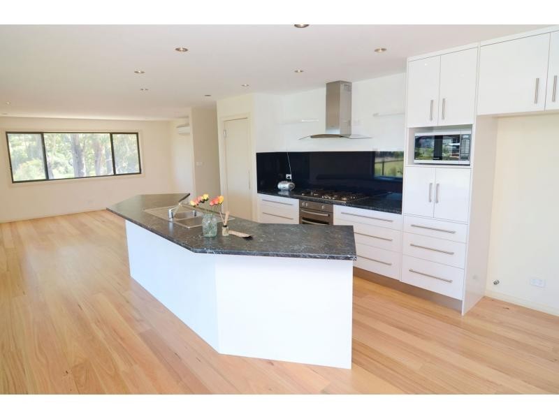 8 Trumpeter Avenue, Eden NSW 2551