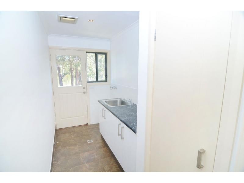 8 Trumpeter Avenue, Eden NSW 2551