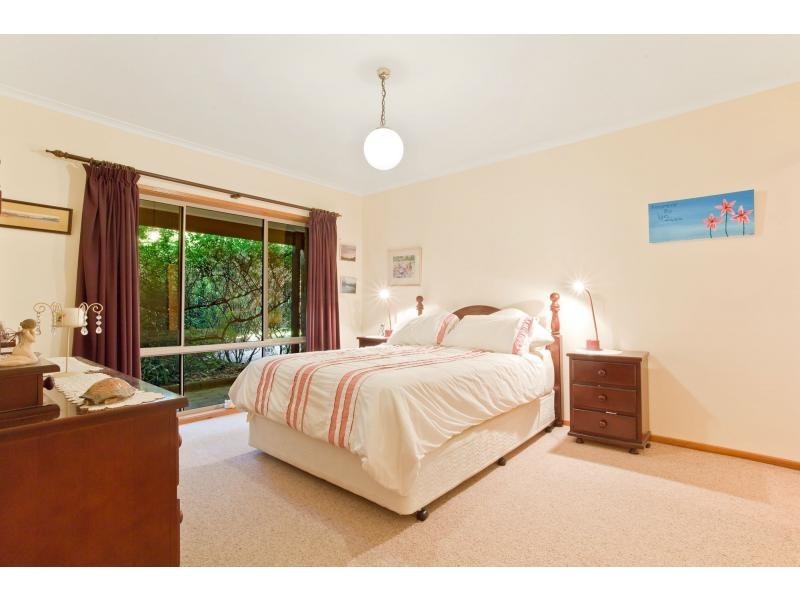 44 Oaklands Road, Pambula NSW 2549