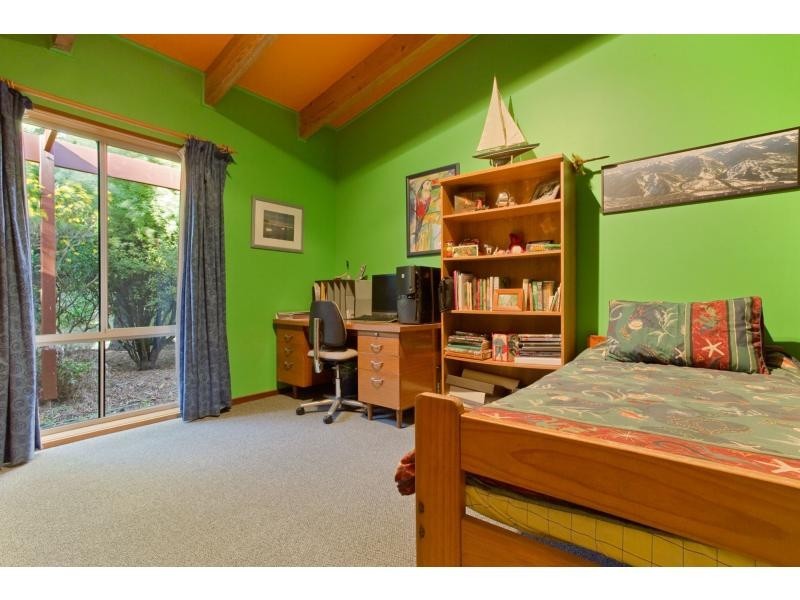 44 Oaklands Road, Pambula NSW 2549