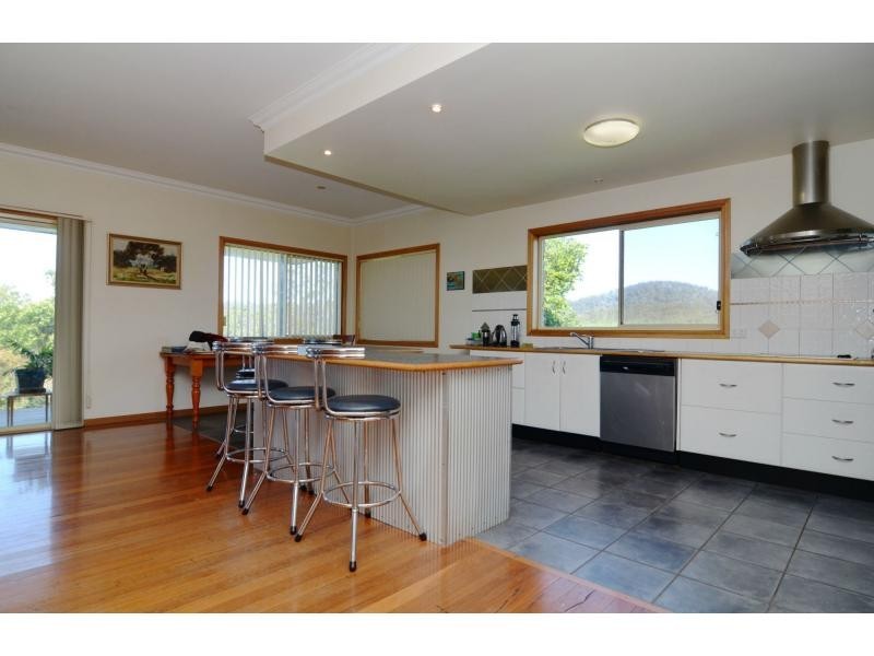 972 Back Creek Road, Lochiel NSW 2549