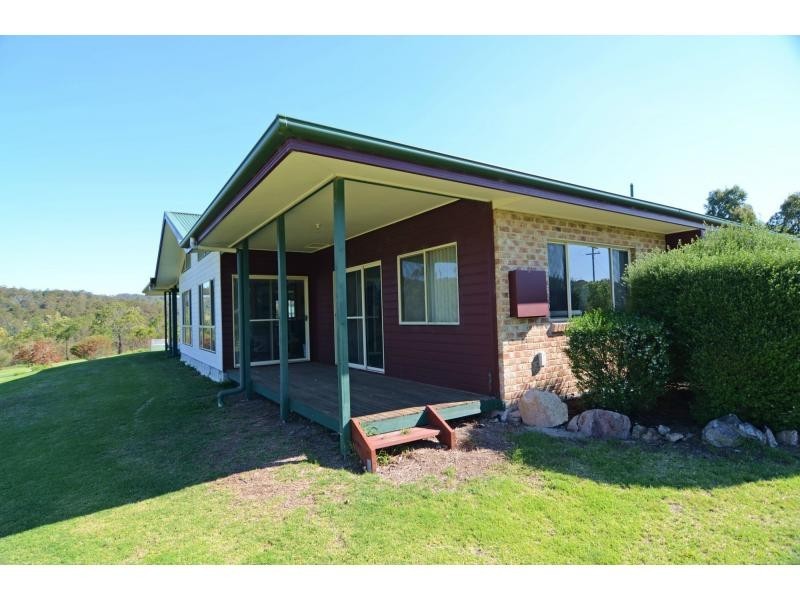 972 Back Creek Road, Lochiel NSW 2549