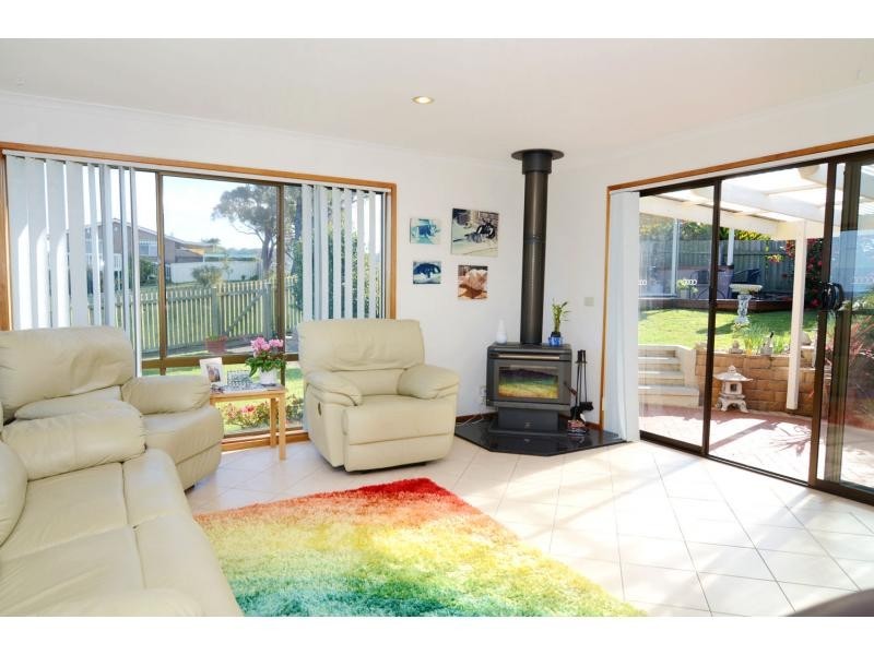 8 Beachview Court, Tura Beach NSW 2548